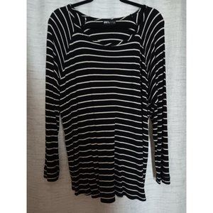ANTI Long Sleeve Women's Horizontal Striped Black & White NWOT